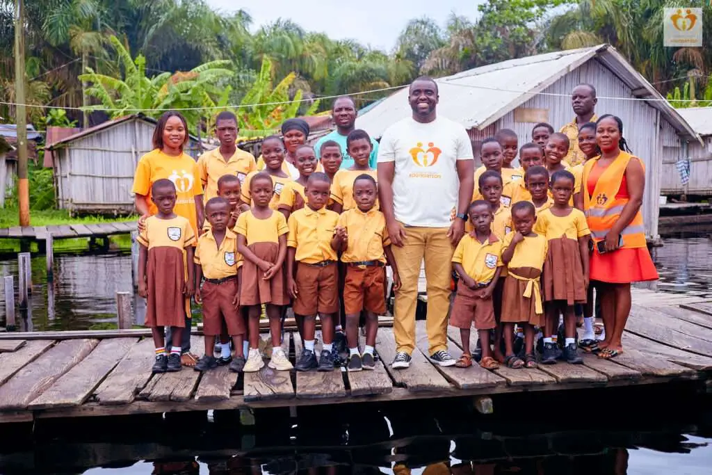 TNF Team with Students of Nzulezo